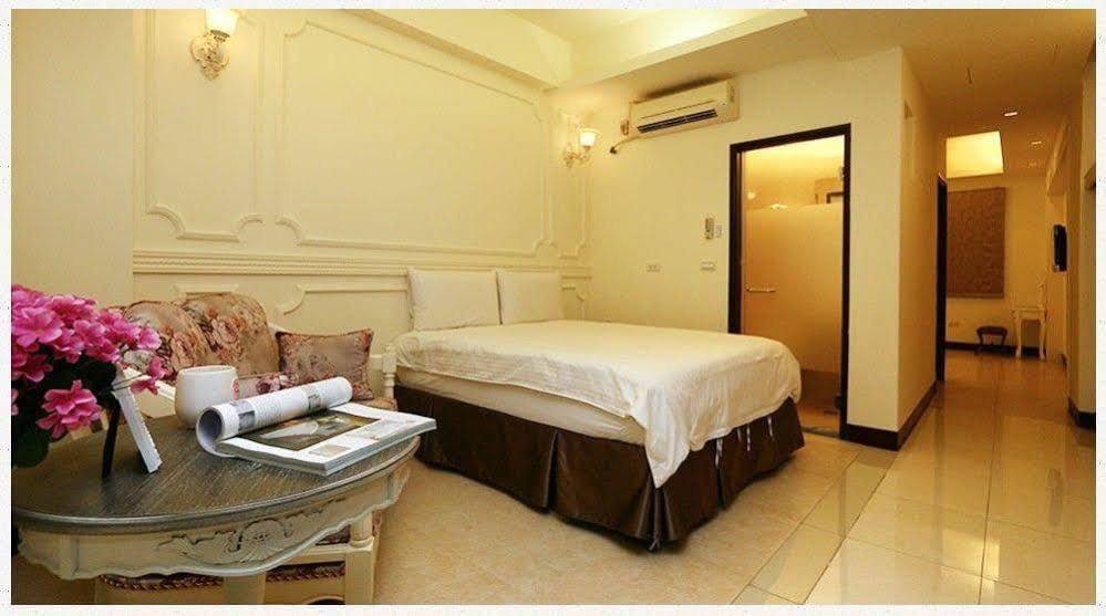 Ae European Zhi Xing Guesthouse: Cultural District Retreat Hualien City Exterior photo